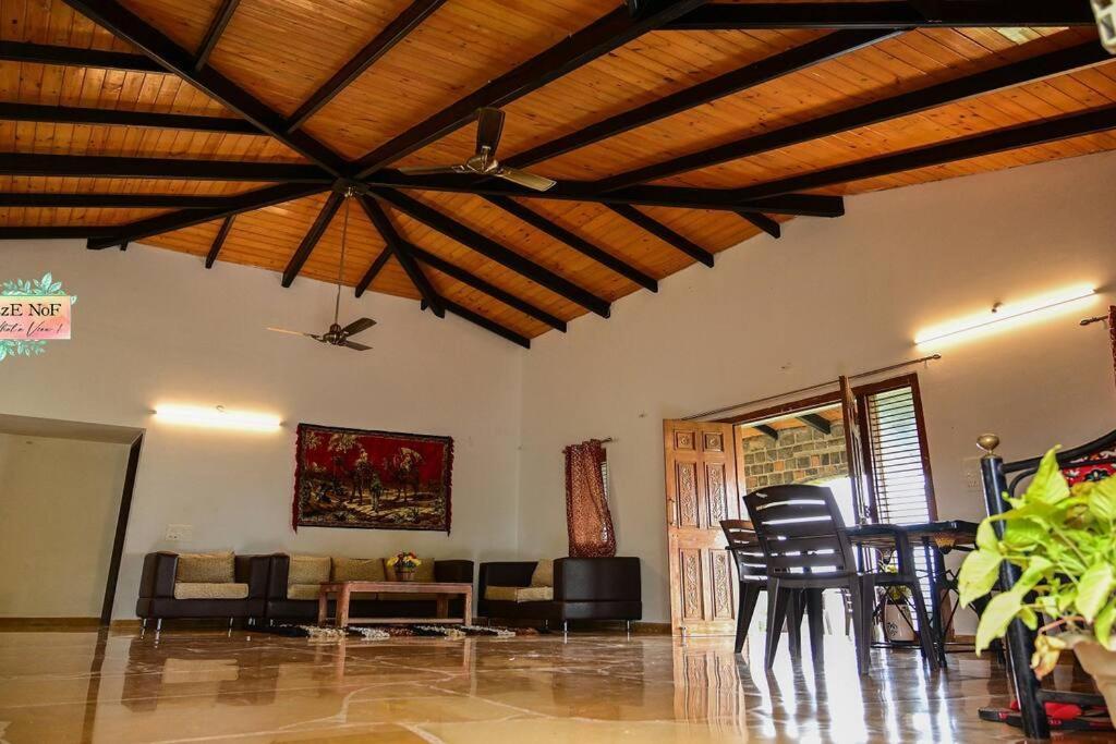 Eze Nof - A Hilltop Villa With 360º Water View Nashik Zewnętrze zdjęcie